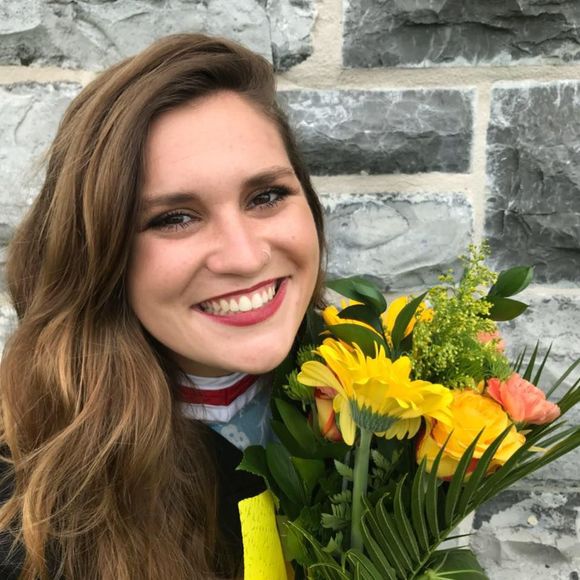 Meet your Posher, Karlee - Picture 1 of 1